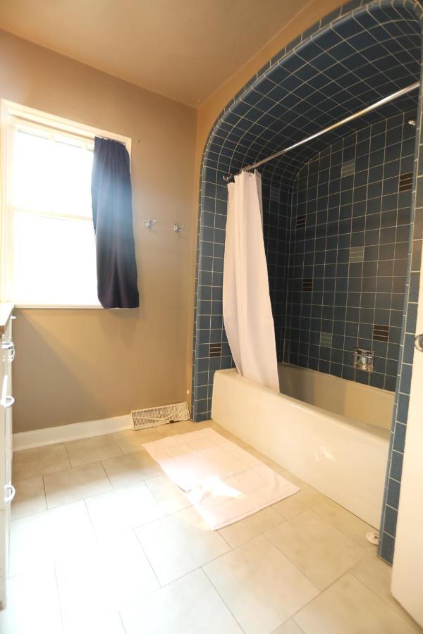 Blue House, Blocks From Ross-Aide, Mackey, Samara House, Birck Golf Complex Villa West Lafayette Bagian luar foto