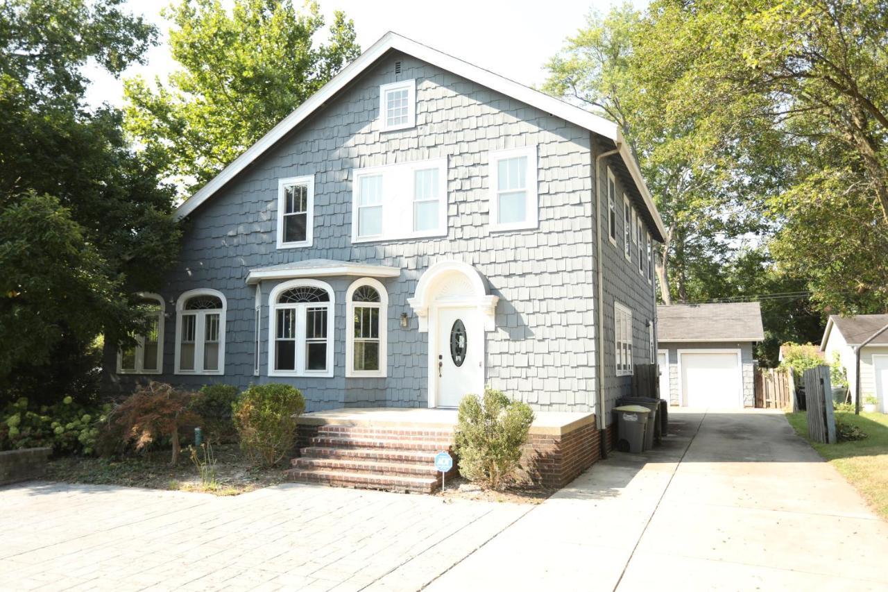 Blue House, Blocks From Ross-Aide, Mackey, Samara House, Birck Golf Complex Villa West Lafayette Bagian luar foto
